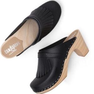 Sandgrens Black Leather Fringe Clog Mule with Wood Heel